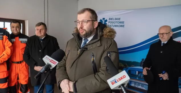 Uroczystość przekazania nowej karetki - 18.01.2023