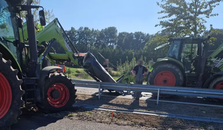 Traktor kolizja DW941 Ustroń