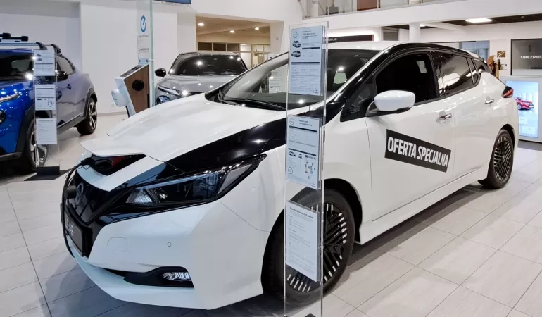Wyprzedaż rocznika 2023 Nissan LEAF