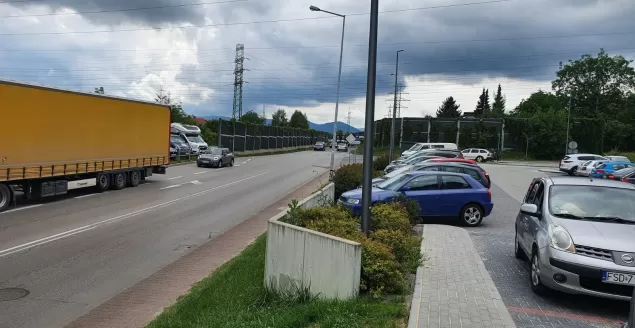 Szkoda, że w ramach inwestycji nikt nie pomyślał o tym felernym skrzyżowaniu, gdzie często dochodzi do kolizji - 8.