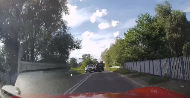 Kolizja "na lusterka" w Ligocie