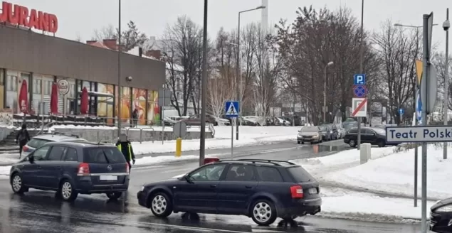Kolejki do punktu wymazów. Zmienią organizację ruchu