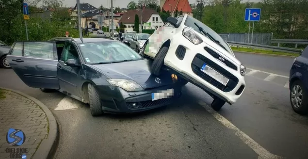Widowiskowa kolizja na ul