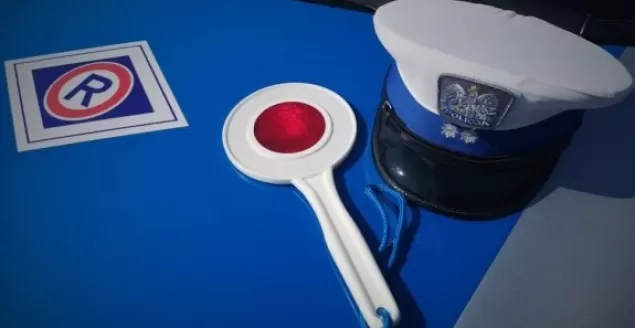 policja, lizak, drogówka, czapka, radiowóz