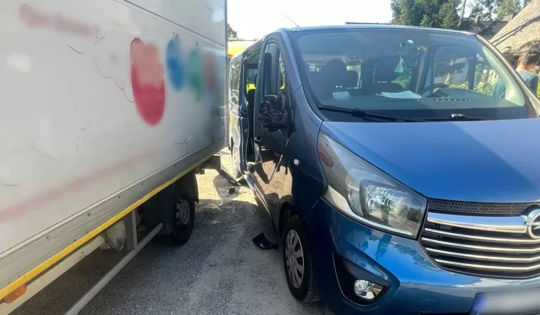 wypadek buczkowice parking kolizja