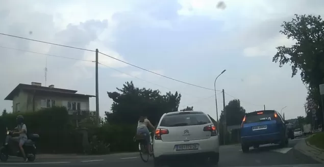 Potrącenie rowerzystki w Bestwinie