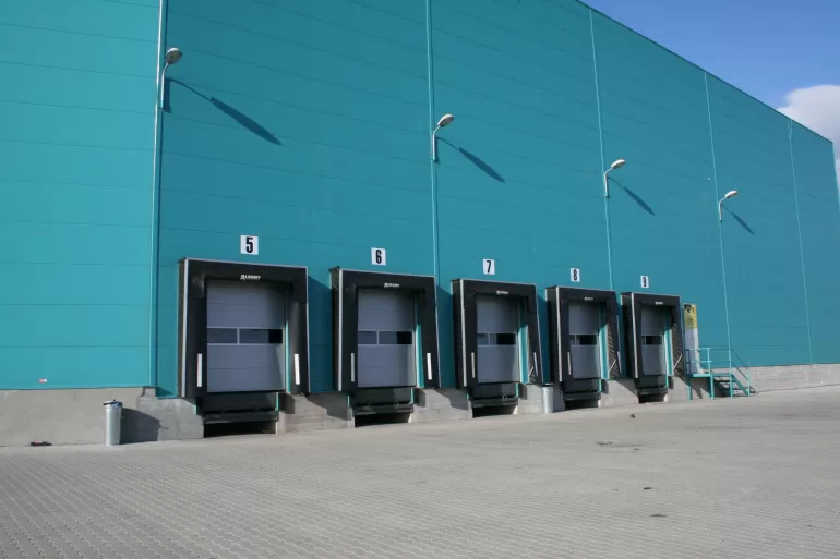 Dlaczego outsourcing usług logistycznych zwiększa elastyczność firmy?